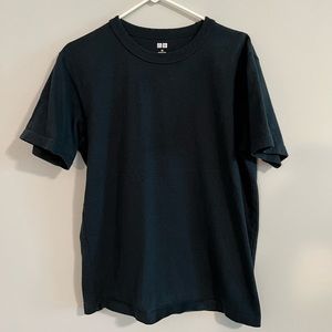 Uniqlo U t shirt